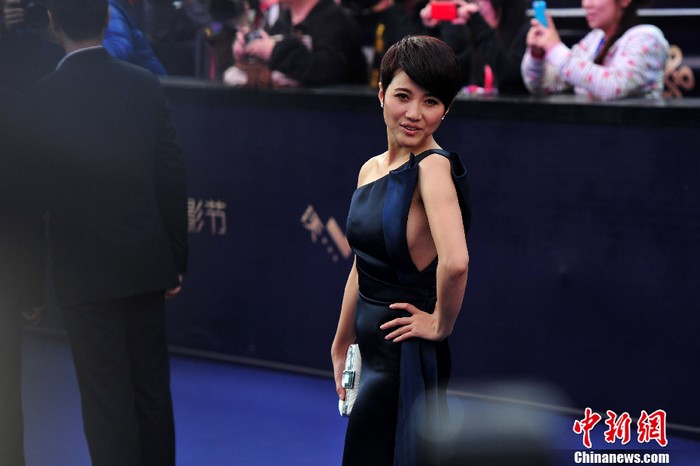 Звезды на церемонии закрытия 3-го Пекинского международного кинофестиваля