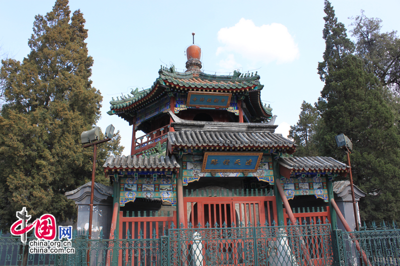 Десять культурных памятников южной части Пекина