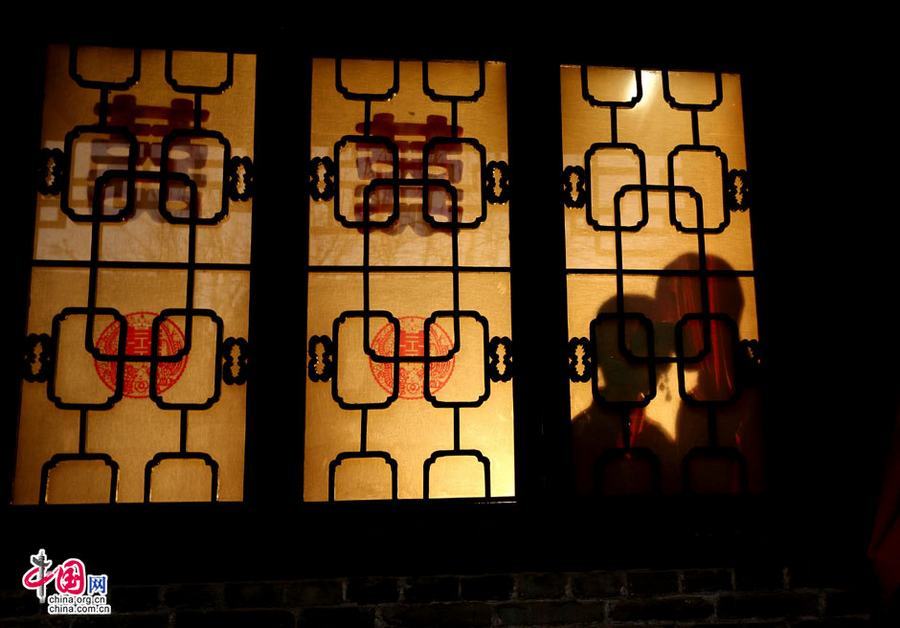 Традиционная свадьба в древнем торговом городке Чжоуцунь