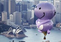 Оригинальный воздушный шар пролетел над городом Сидней 