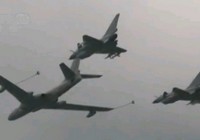 ВВС НОАК: Дозаправка в воздухе истребителя 'Цзянь-10'