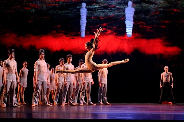 В Китае отмечают столетие премьеры легендарного русского балета 'Весна священная' 