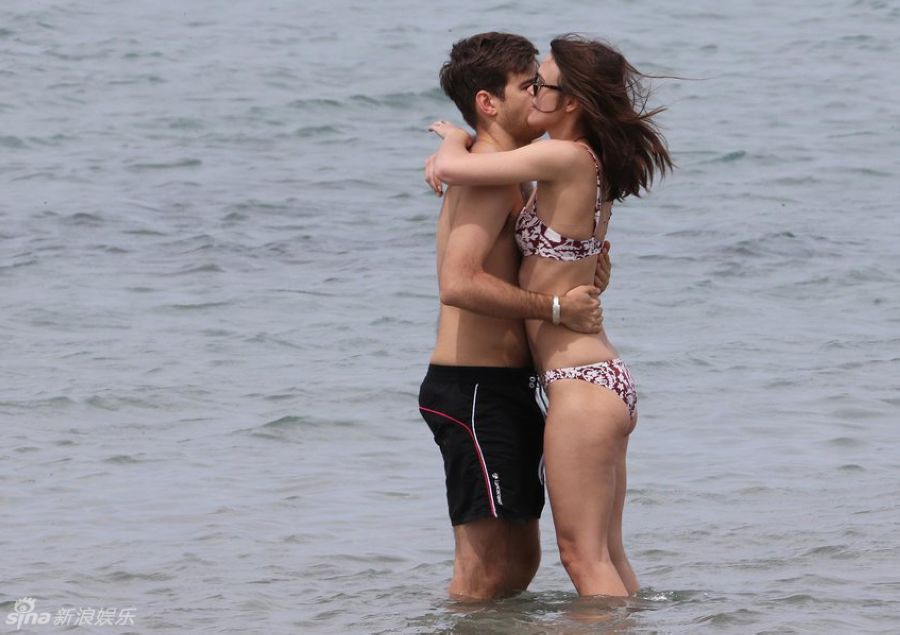 Фото: Кира Найтли и муж в медовый месяц