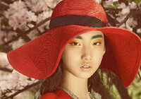 17-летняя китайская модель Дун Юнин стала членом «Model of the Week»