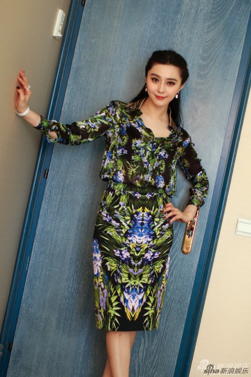 Каннский кинофестиваль 2013: Фань Бинбин в цветном платье