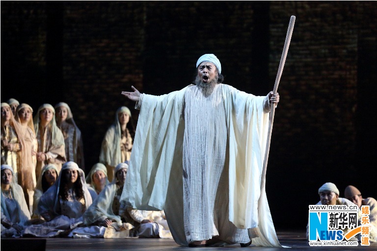 Легедарный тенор Пласидо Доминго порадовал китайских любителей оперы своим визитом1
