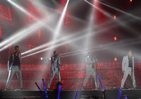 Вокальная группа «Backstreet Boys» провела концерт в Пекине по случаю 20-летия со дня создания группы 