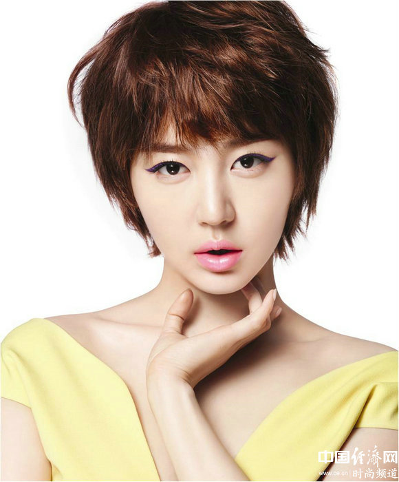 Юн Ын Хе в новой рекламе косметики