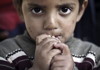 Специальный фотоальбом ко Дню детей: дети, которые живут в жестоком мире 