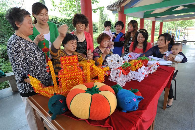Район Чжандянь города Цзыбо: в общине открылась «студия искусных женщин»