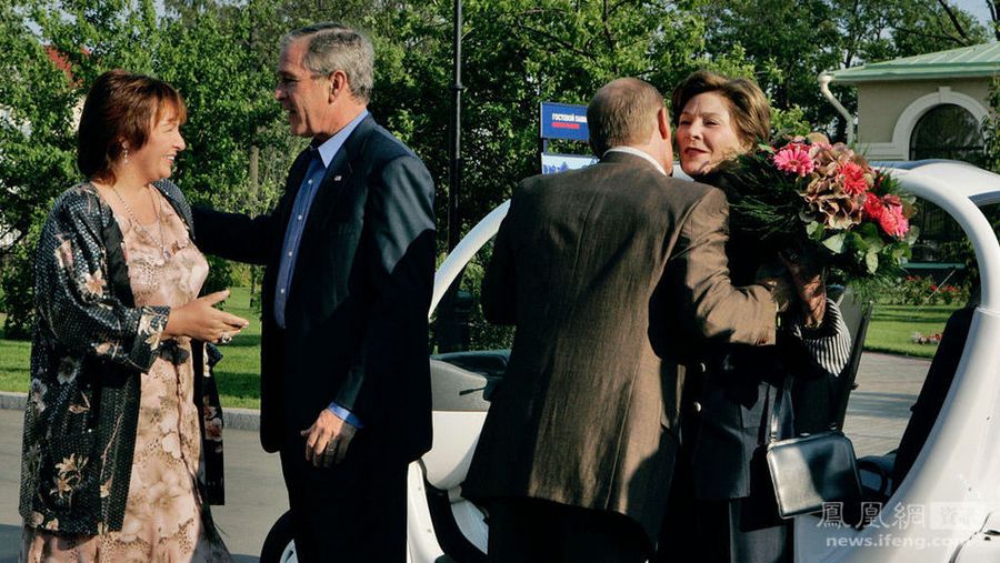 Старые фотографии Владимира и Людмилы Путиных 