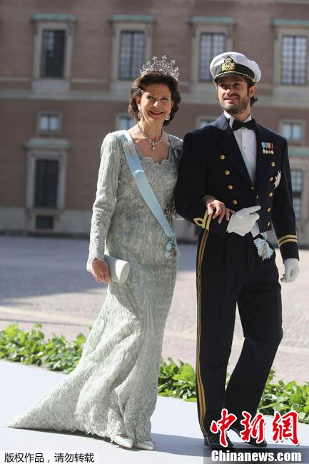 8 июня по местному времени в г. Стокгольм Швеции состоялась свадьба принцессы Швеции Мадлен и финансиста Кристофера О&apos;Нила с в королевской часовне.