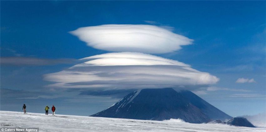 Величественные облака на Камчатке 