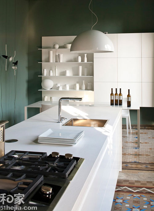 Красивые дизайны: белая кухня (10 фото)