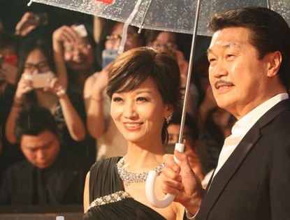 Шанхайский кинофестиваль: Чжао Ячжи на красном ковре