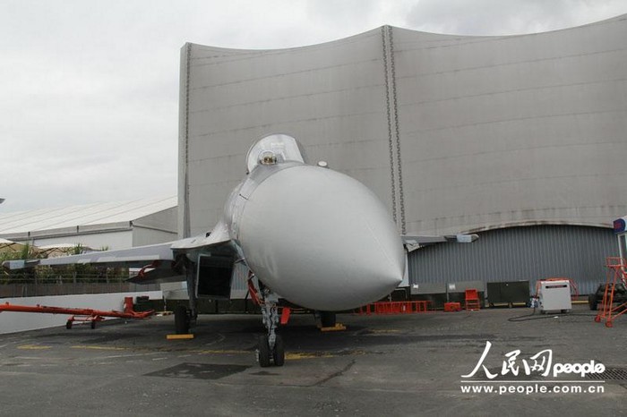 Парижский авиасалон Ле-бурже: российский истребитель Су-35