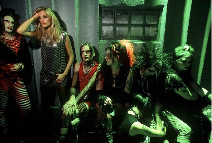 Двухсторонняя мода в объективе женщины-фотографа