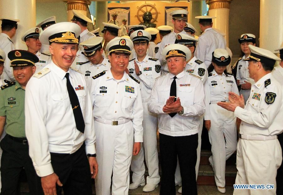 В рамках совместных китайско-российских учений 'Морское взаимодействие-2013' сегодня прошел первый день войсковых учений