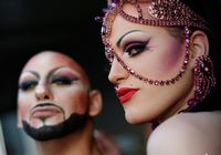 Шокирующие образы на итальянском конкурсе трансвеститов 