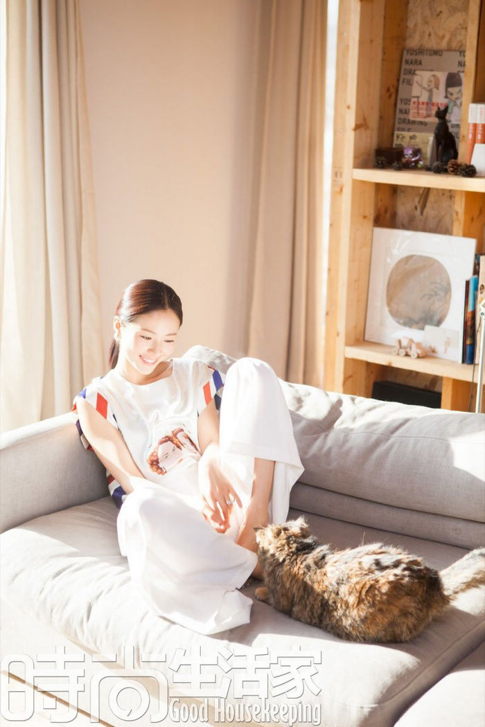 清新淡然的花 文藝女青年江一燕生活大片 Блокбастеры телезвезды Цзян Иянь