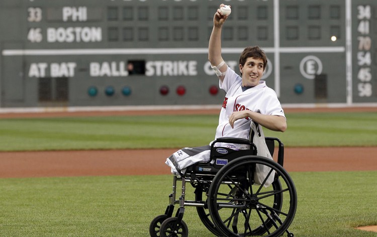 Жертва взрывов на бостонском марафоне Джефф Бауман: жизнь после взрывов