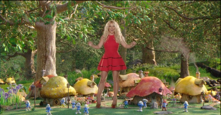 Бритни Спирс сняла клип на песню Ooh La La – главную песню мультфильма «Смурфики 2»