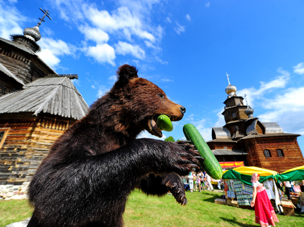 Традиционный 'Праздник огурца' прошел в Суздале 