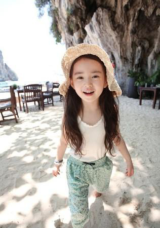 6-летняя корейская модель Wonei