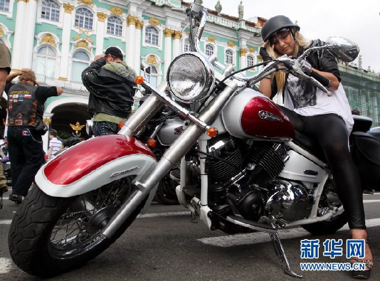 В Санкт-Петербурге отметили 110-летие Harley Davidson 