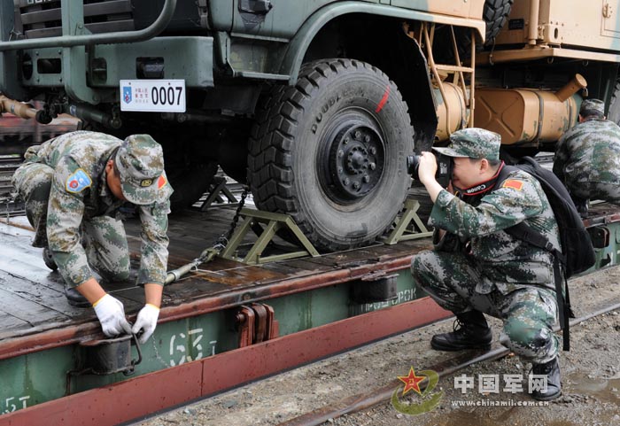 «Мирная миссия -2013»: военные корреспонденты на Чебаркульском полигоне