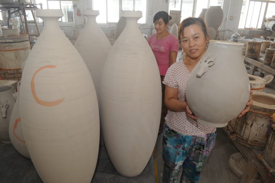 Город Цзыбо провинции Шаньдун: костяной фарфор «Луцин» - новый вид фарфора