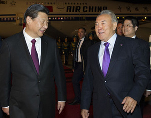 Си Цзиньпин прибыл в Астану с государственным визитом в Казахстан