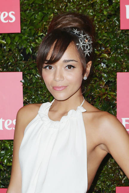 Свадебные прически в романтическом стиле