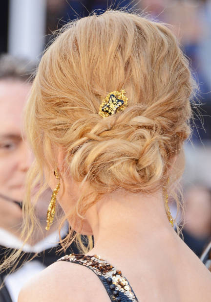 Свадебные прически в романтическом стиле