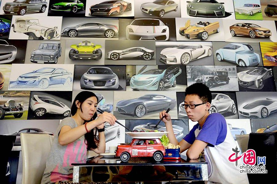 В провинции Шаньси открылся тематический автомобильный ресторан