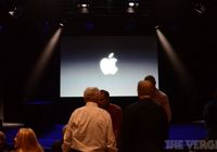 Фото: Презентация Apple iPhone 5S и 5C