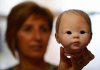 Создание кукол-младенцев (реборнов) в бельгийском заводе 