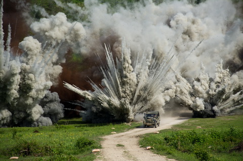 В Китае начался показ российского фильма «Август Восьмого» В Китае начался показ российского фильма «Август Восьмого»