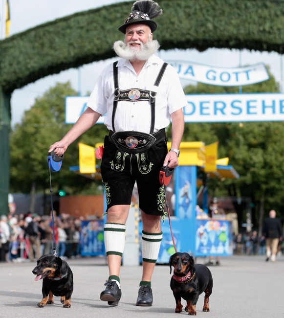 21 сентября начался 180-й Октоберфест в Мюнхене. Мюнхенский пивной фестиваль будет продолжаться 16 дней.