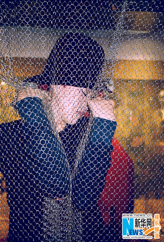 Фото: Стильная певица Тань Вэйвэй