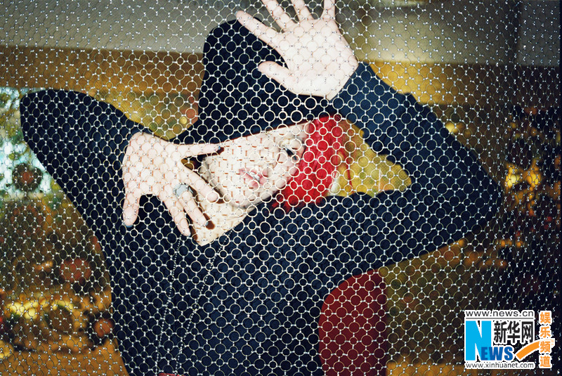 Фото: Стильная певица Тань Вэйвэй