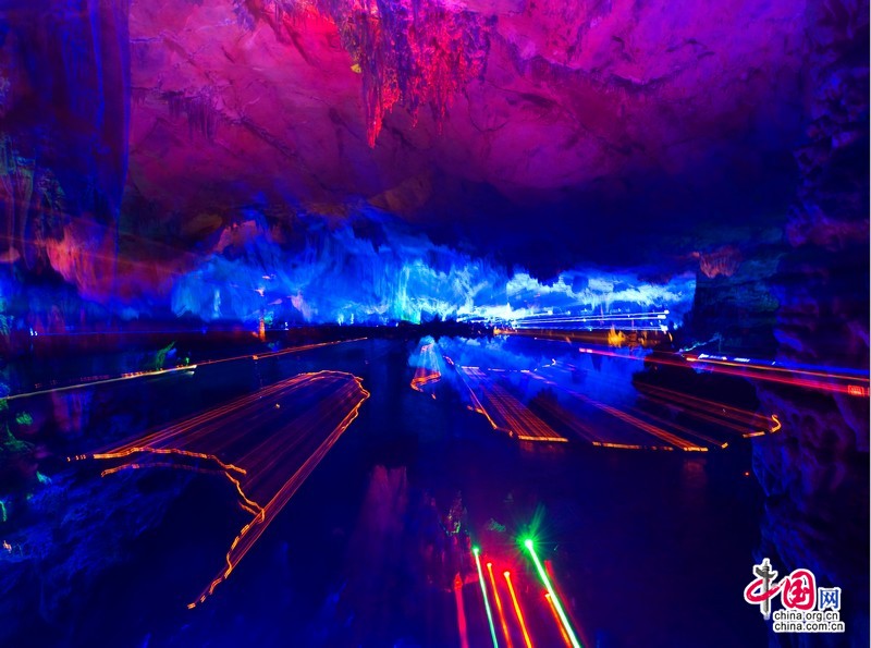 Красивые пейзажи в туристическом районе Луди в Гуйлине