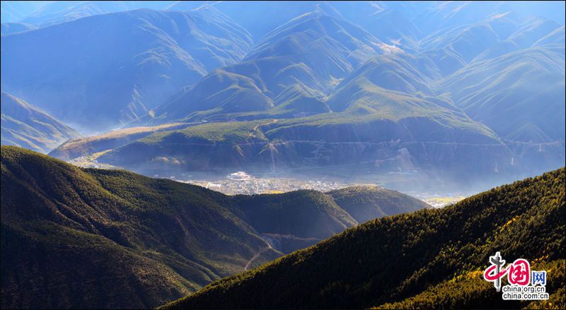 Прекрасные пейзажи Ганьцзы в провинции Сычуань 