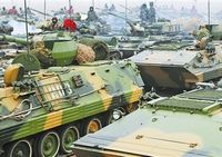 В Шэньянском военном округе начались войсковые учения 'Взаимодействие-2013'