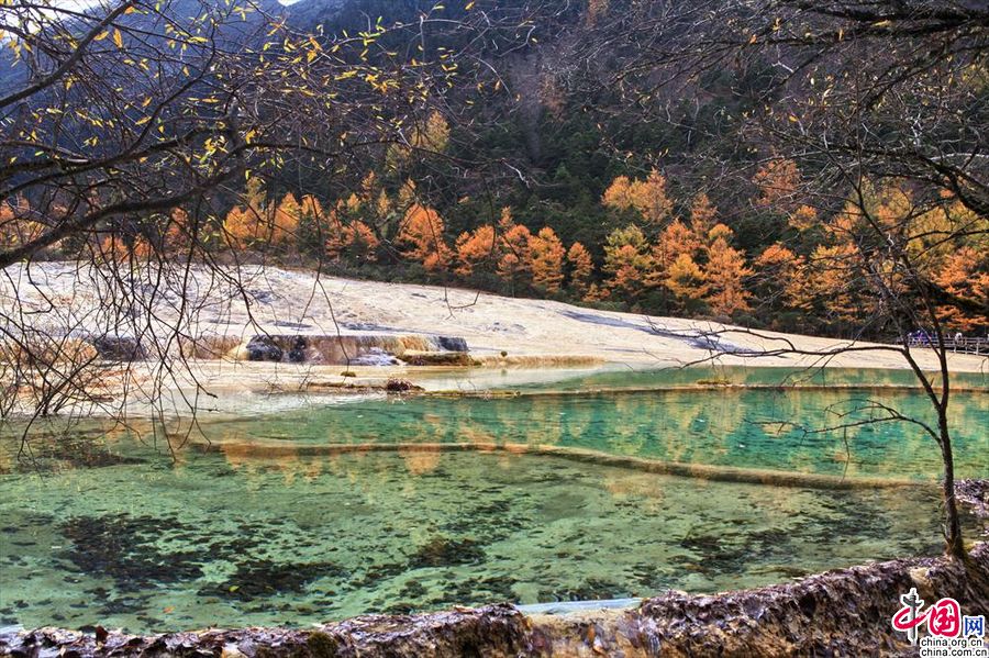 Живописные осенние пейзажи турзоны Хуанлун провинции Сычуань