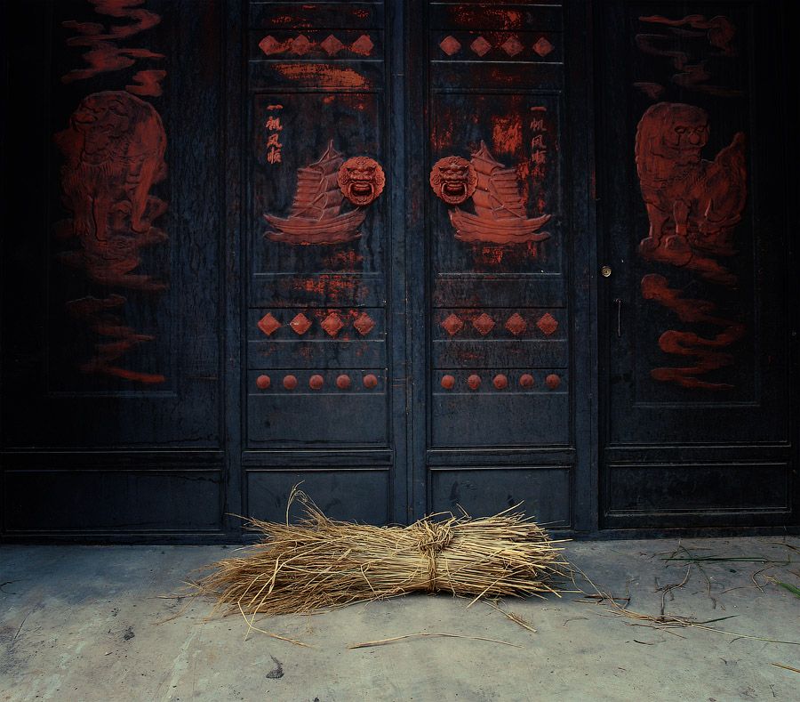 Город Дали – очень красивый город. Многие люди оставили свои мечты времен молодости в этом фантастическом древнем городе. 