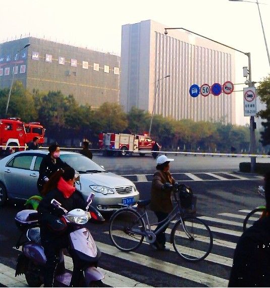 Перед зданием Шаньсийского провинциального комитета КПК прогремели взрывы