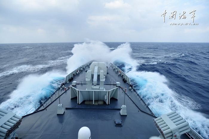 Фотографии: Военные учения ВМС НОАК в западной части Тихого Океана