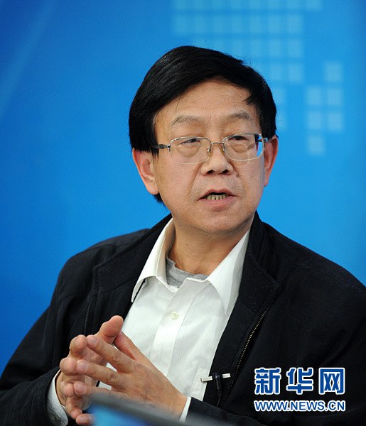 Чжоу Тяньюн: ключ реформы экономической системы -- налаживание отношений правительства и рынка