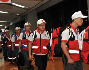 Китайская бригада спасателей прибыла на Филиппины